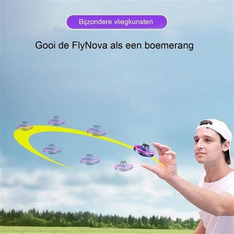 Flynova Vliegende Spinner Met Led Rood Originele Fidget Spinner