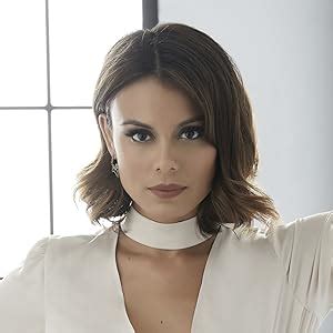 Nathalie Kelley: Movies, TV, and Bio