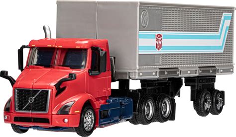 Hasbro Transformers Generations Leader Class Figurine Volvo VNR 300