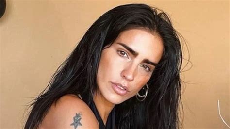 Video Bárbara De Regil Se Vuelve Tendencia Por No Saber Diferenciar Halloween De Día De Muertos