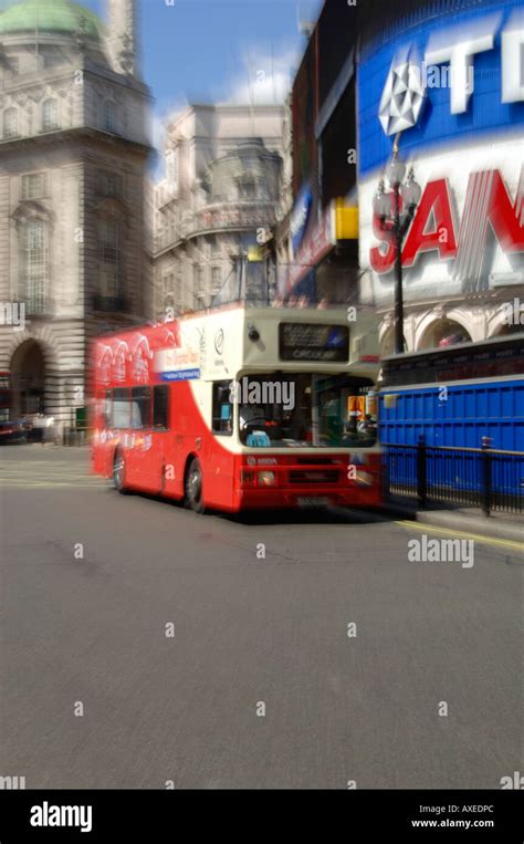 Bus Black Hi Res Stock Photography And Images Alamy