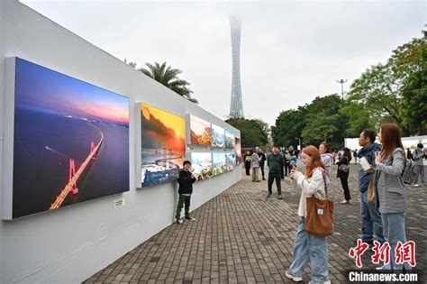 “水·融——粤港澳大湾区人文摄影展”广州开展迎客