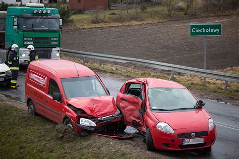 Radio Weekend Fm Wypadek Na Trasie Chojnice Bytów Foto