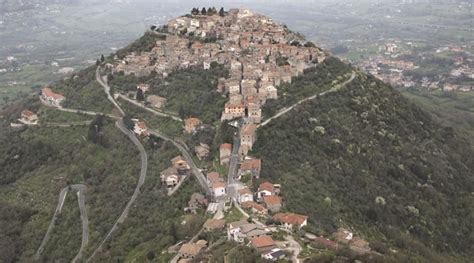 È Castro dei Volsci il borgo più bello d Italia nel Lazio Ambrosi