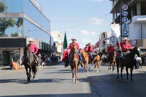 VivirÁ Nuevo Laredo Desfile Conmemorativo Del 112 Aniversario De La