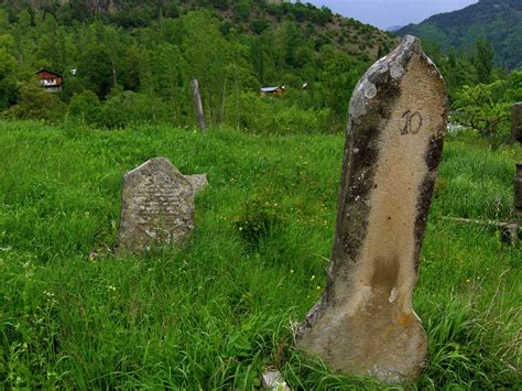 Zindan Ve Mezarl K Tarihi Yerler Tarihi Turistik Yer Av At