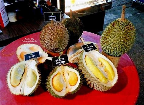 Black Thorn Durian Vs Musang King