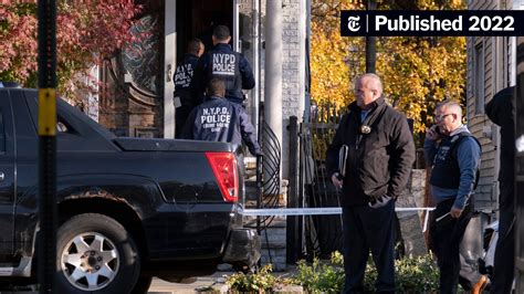 3 Women Are Fatally Stabbed In Queens Home The New York Times