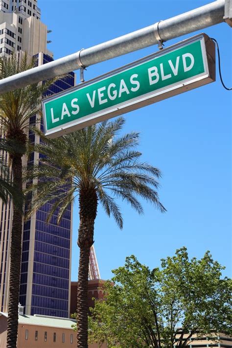 Las Vegas Strip sign stock photo. Image of states, north - 225539888