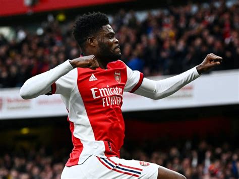 Thomas Partey Arsenal S Midfield Maestro