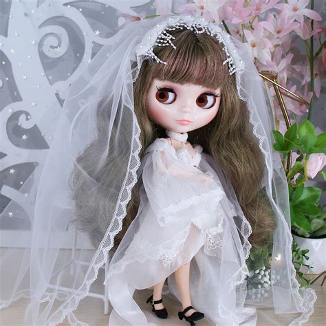 Anastasia Premium Custom Neo Blythe Doll With Blonde Hair White Skin And Shiny Cute Face This