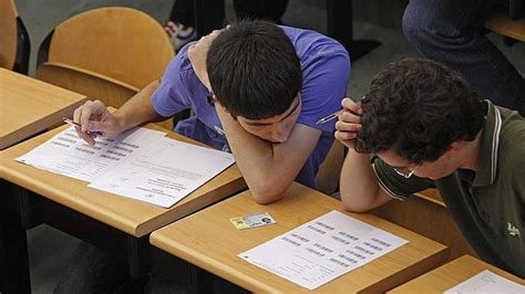 M S De Estudiantes Se Examinar N De Selectividad Desde El Martes