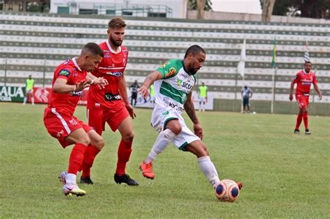 Diante Do Velo Clube Capivariano Inicia Fase Decisiva Em Busca De