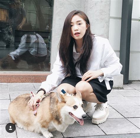 Trong khi cả thể giới thi nhau sexy thì hot girl này vẫn ghi điểm bởi sự dễ thương và ngọt