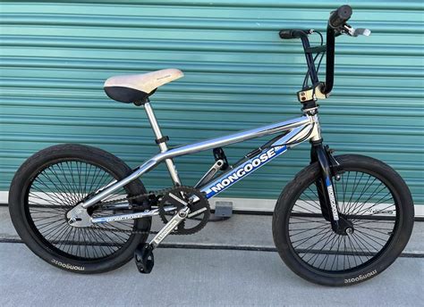 Vintage Mongoose Pro Chrome Original Bmx Freestyle Bike Mid School