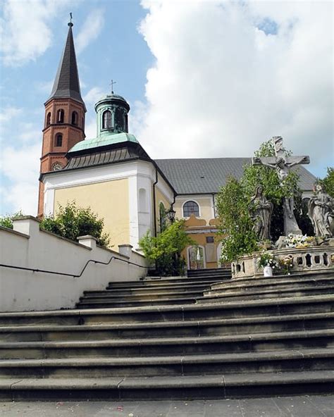 Sanktuarium Matki Bożej w Grodowcu Garnek pl