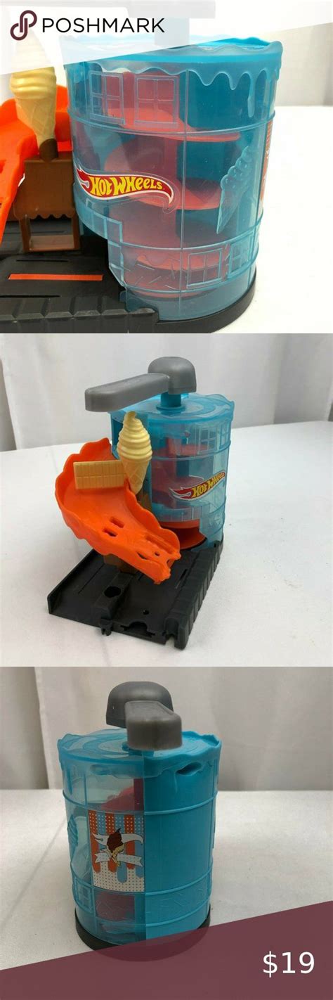 Hot Wheels Downtown Ice Cream Meltdown Car Elevator Toy