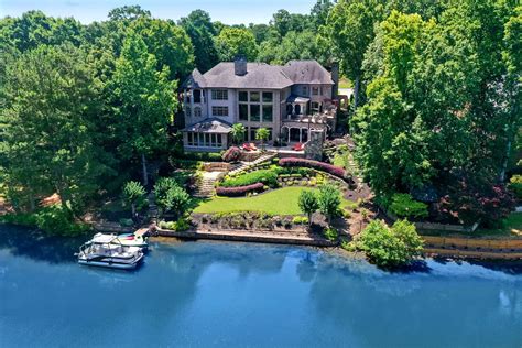 Extravagant Alpharetta Mega Mansion Is Full Of Surprises What Now Atlanta