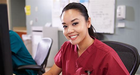 What Are The Best Undergraduate Nursing Programs In Canada Idp Canada