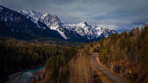 Stevens Pass Greenway And Beyond A Fast Charge Route Through North America S Alps Roadtrippers