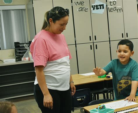 Chandler Schools Welcome Students On First Day Of Year Gilbert