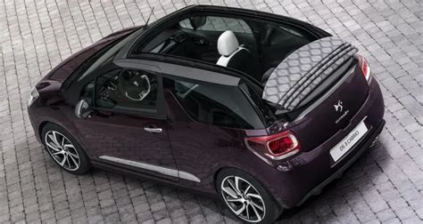 Peugeot Envisageait Une 208 Cabriolet Et Lexpose Au Musée De Laventure Peugeot à Sochaux