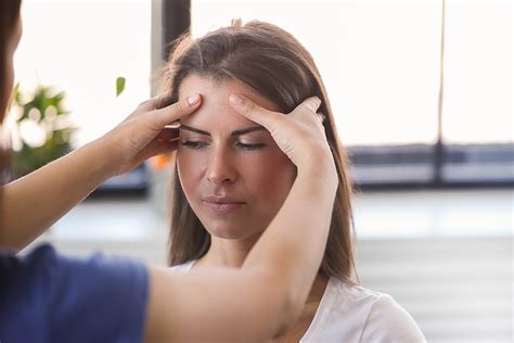 Neck Pain And Headaches Physiofemina