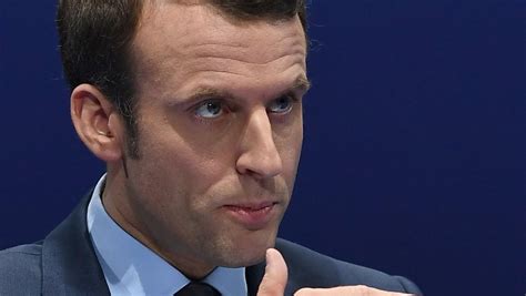 Macron Se Pose En Défenseur De La Communauté Homosexuelle