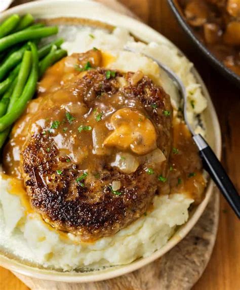 Salisbury Steak With Mushroom Gravy The Cozy Cook