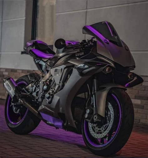 Pin By Yuria On Motorcycle Pretty Bike Purple Motorcycle Custom