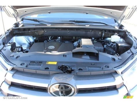 2019 Toyota Highlander Xle Engine Photos