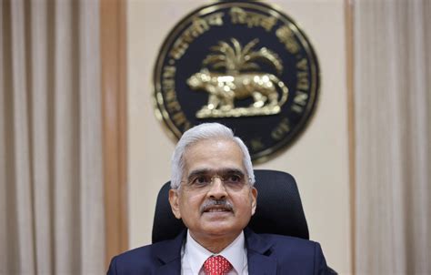 Rbi Governor Says Closely Watching High Attrition At Some Private Banks