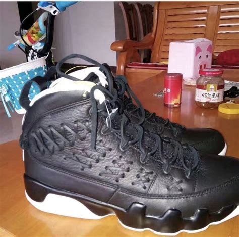 这么多个 “xx”！这两款 Air Jordan 9 来头可不简单 球鞋资讯 Flightclub中文站sneaker球鞋资讯第一站