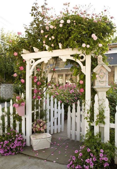 Tips For Creating And Maintaining A Victorian Garden — Bees And Roses Gardening Tips And Hacks