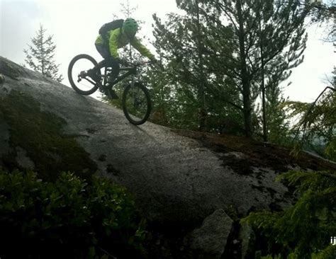 23 Trails Squamish Mtb Creciendo Sobre Dos Ruedas