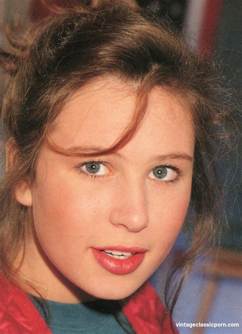 Stunning Babe Fucks Two Hard Dicks In A Vintage Interracial Threesome CoedCherry