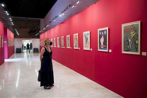 La Diputació de València acoge una exposición con carteles originales