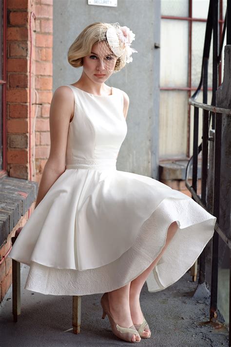 How Short Wedding Dresses Are Made Huffpost Uk Life