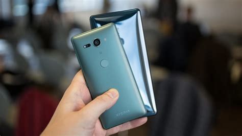 sony xperia xz  xz compact  big  cool camera tech cnet