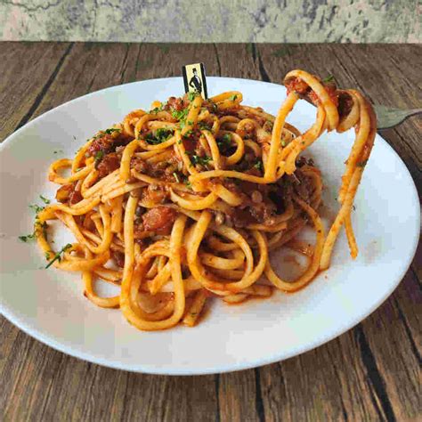 Vegan Lentil Bolognese Pasta 6 8px Monsieur ChattÉ