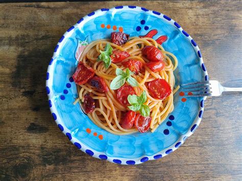 Spaghetti Al Pomodoro E Basilico Cucina E Non Solo