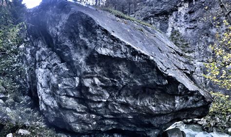 Gorges Du Bronze