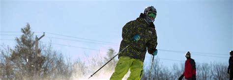 Pocono Mountains Skiing | Camelback Mountain | Skytop Lodge