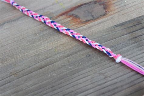 9 Simple And Easy Diy Friendship Bracelets In Trend Styles At Life