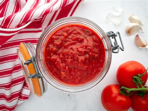 Easy Roasted Capsicum Sauce Recipe