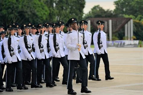 417 Officer Cadets Commissioned In The First Full Parade Since Pandemic