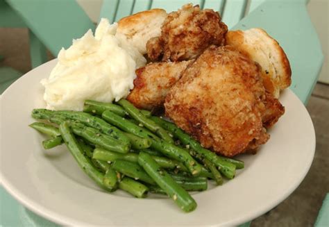 Aunt Edna's Pan Fried Chicken (NYTimes Recipe) Recipe by Kelly ...