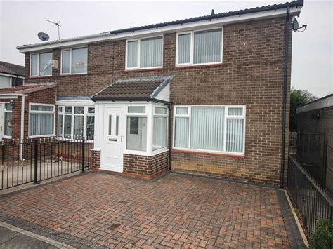 3 Bed Semi Detached House To Rent In Wanlock Close Southfield Lea