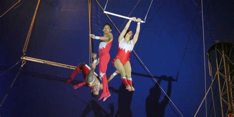 En images Le cirque Pinder vous invite sur sa piste aux étoiles