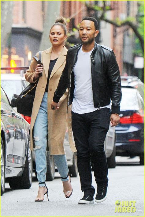 John Legend & Chrissy Teigen Stroll Manhattan Before Met Gala: Photo ...